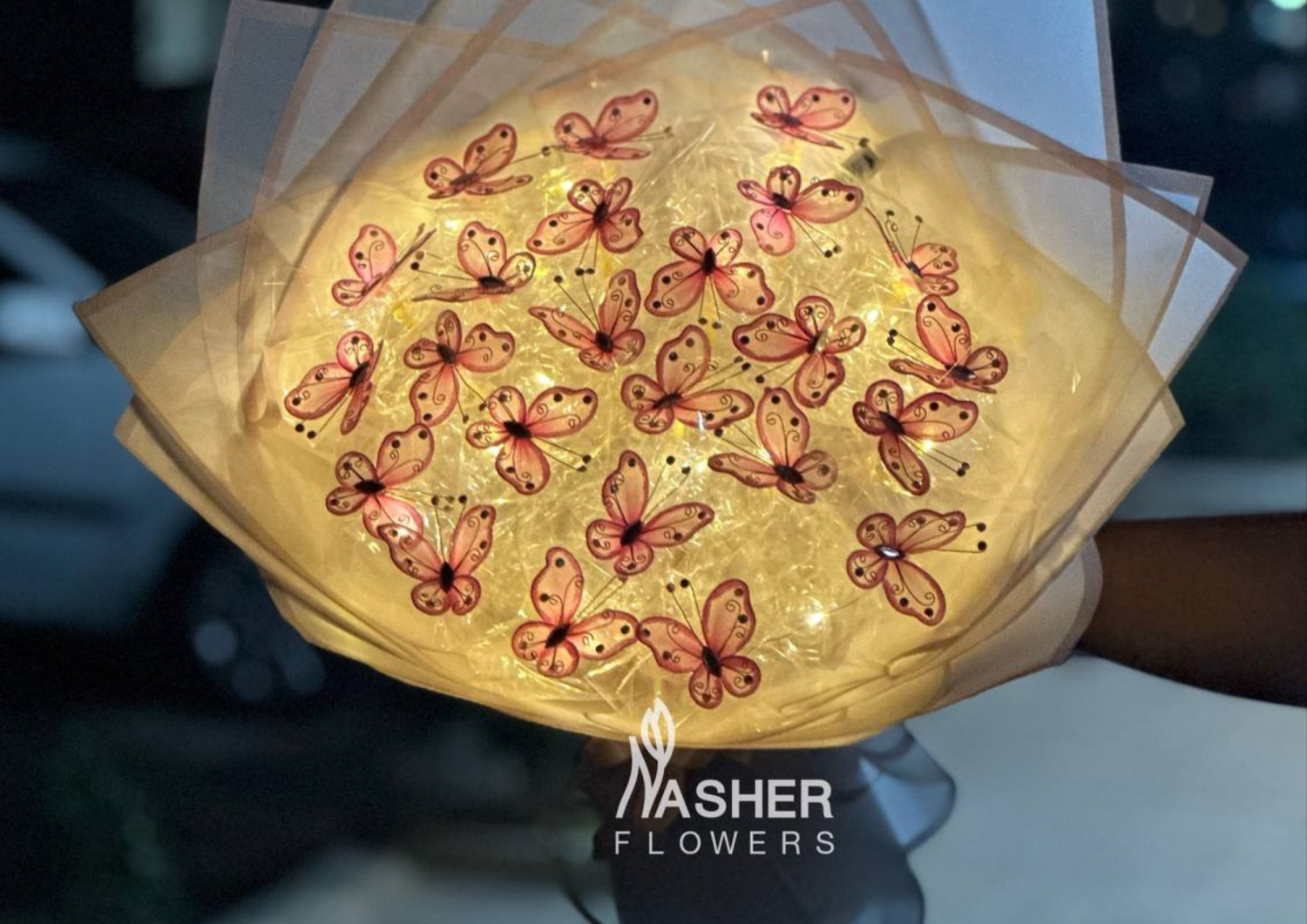 باقة فراشاة المضيئة